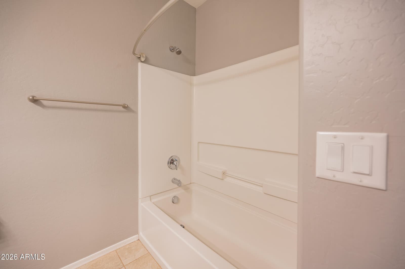 952 S OLYMPIC Drive, Gilbert, AZ 85296 — photo 11 of 24