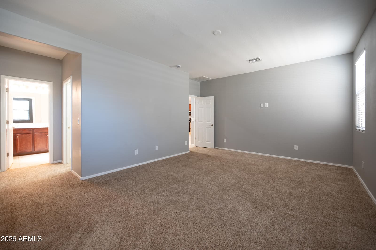952 S OLYMPIC Drive, Gilbert, AZ 85296 — photo 16 of 24