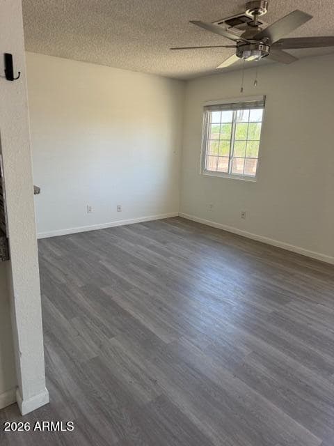 3033 S LONGMORE, Mesa, AZ 85202 — photo 8 of 20