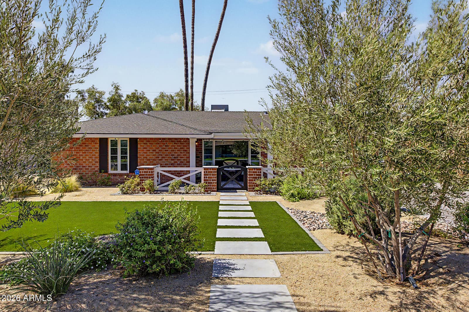 4231 E CATALINA Drive, Phoenix, AZ 85018 — photo 3 of 55