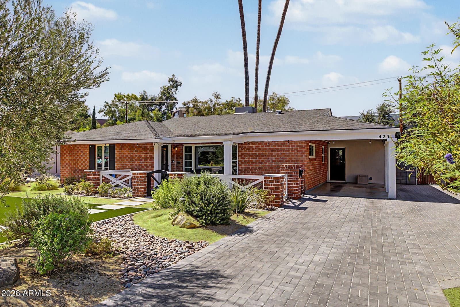 4231 E CATALINA Drive, Phoenix, AZ 85018 — photo 5 of 55