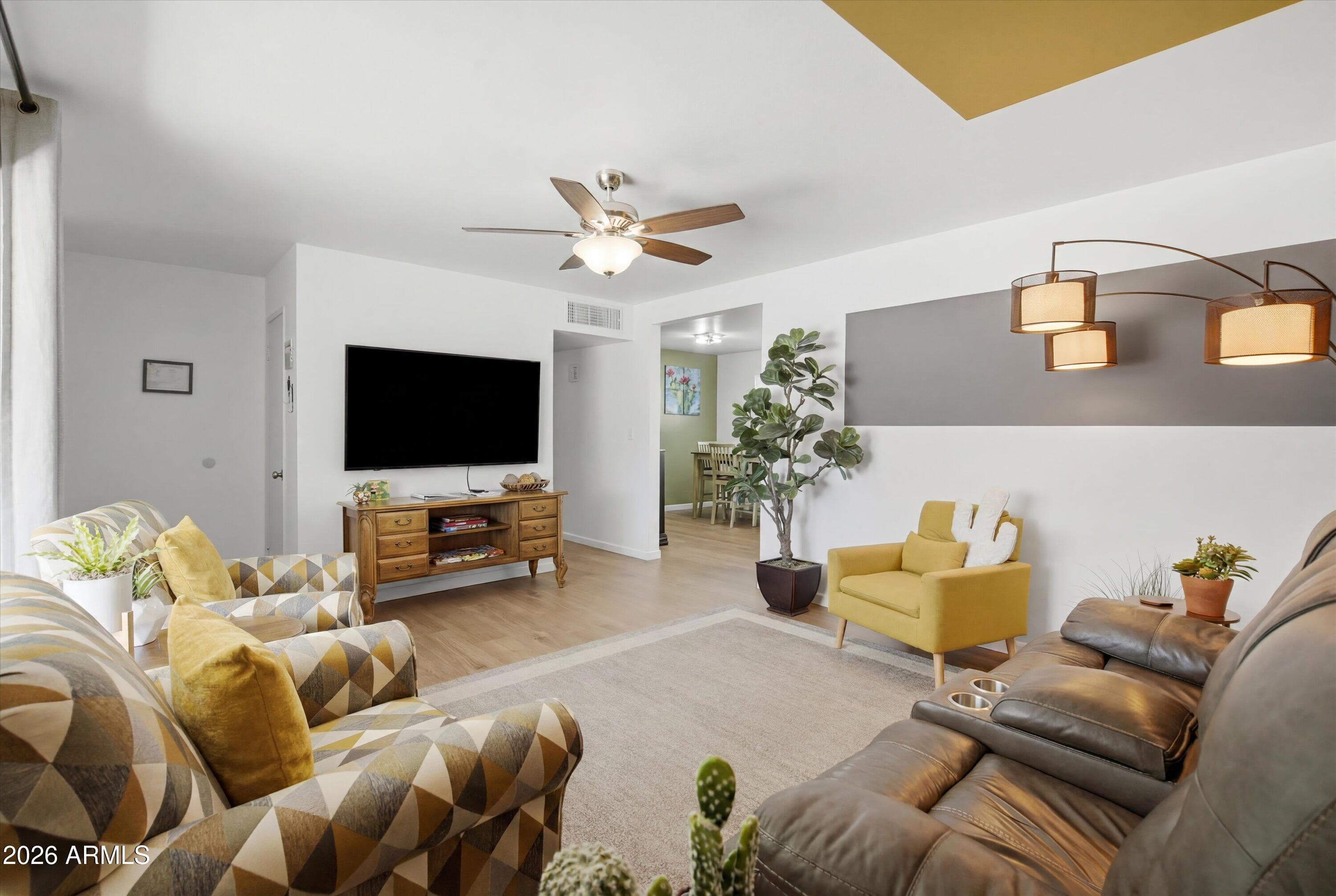 5620 N 20TH Drive, Phoenix, AZ 85015 — photo 3 of 35