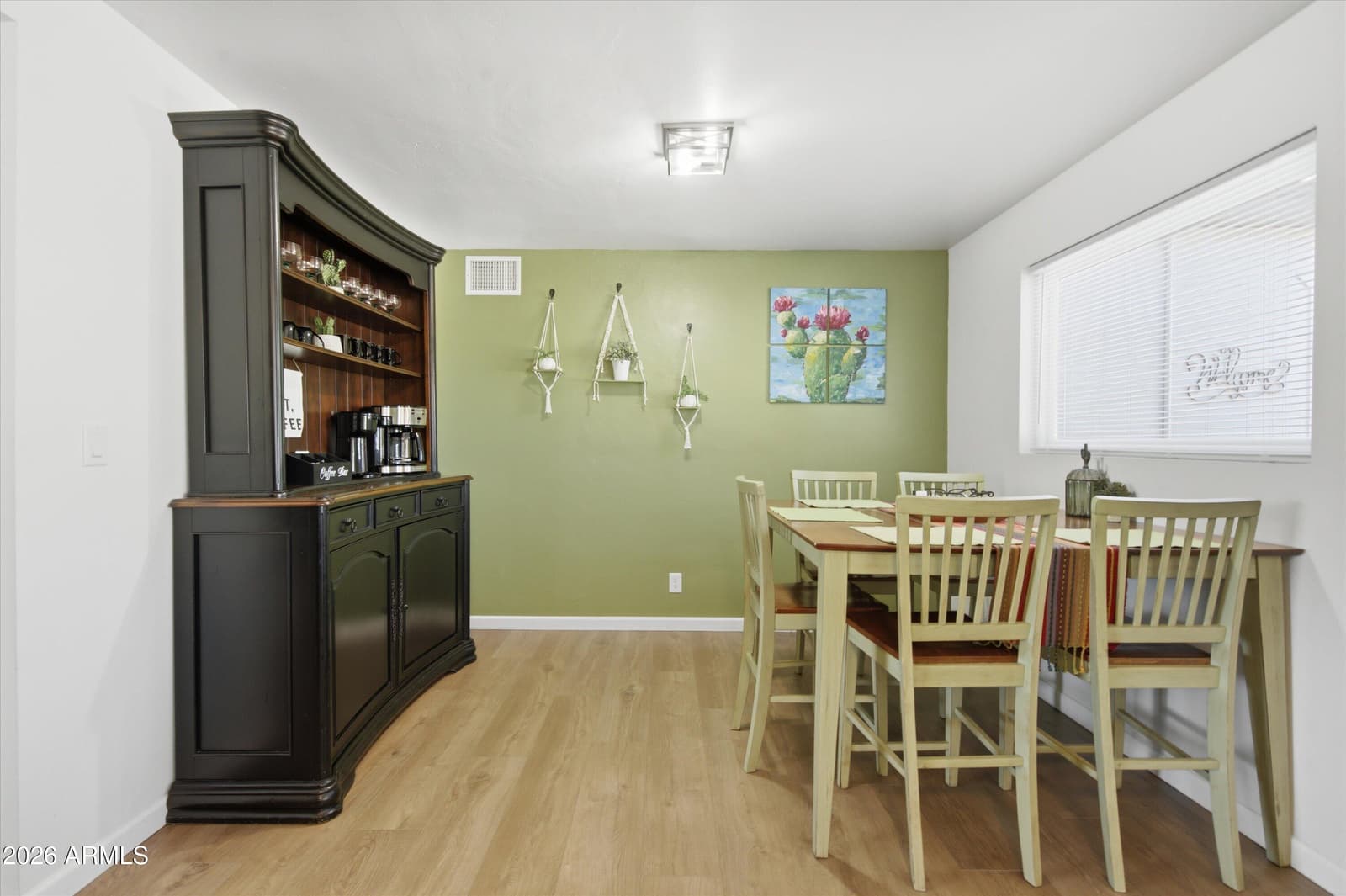 5620 N 20TH Drive, Phoenix, AZ 85015 — photo 9 of 35