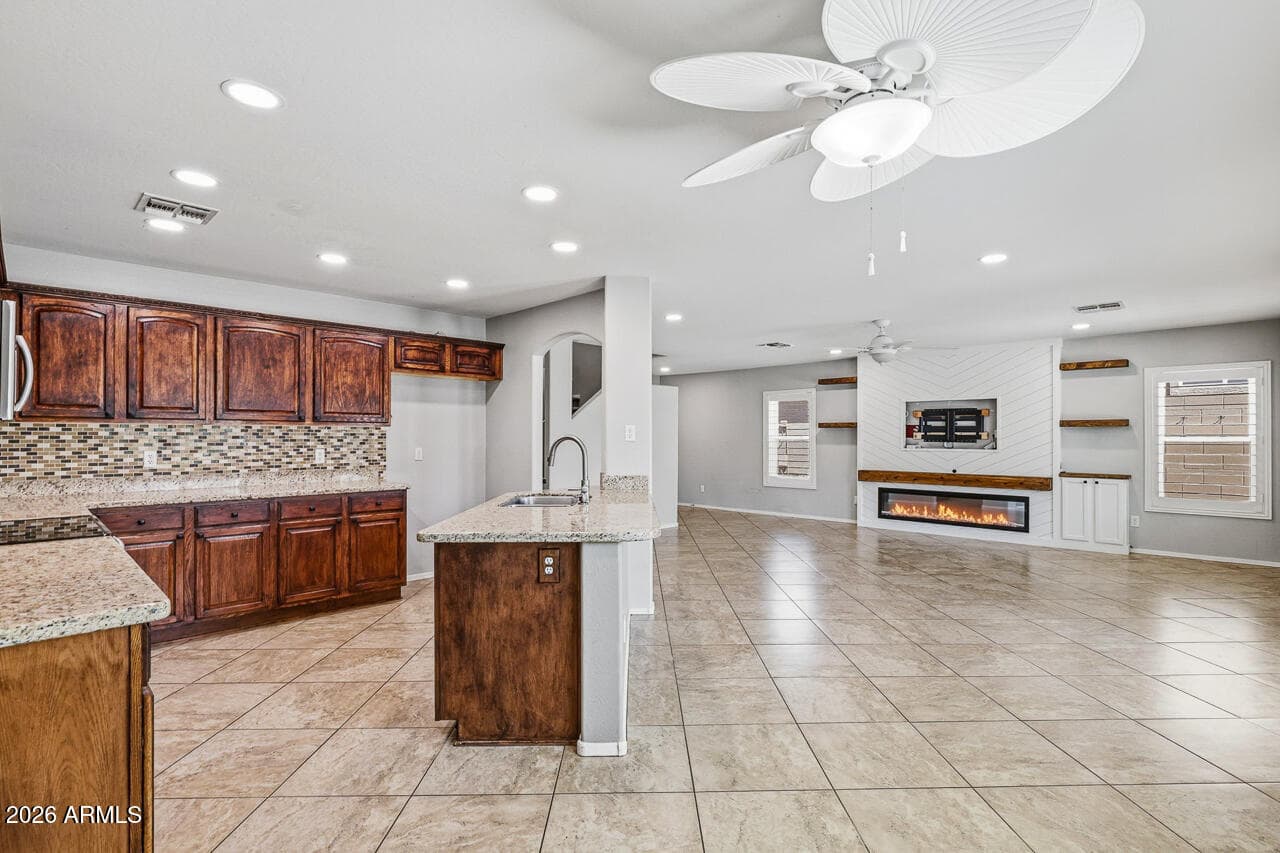 1059 S 226TH Drive, Buckeye, AZ 85326 — photo 2 of 79