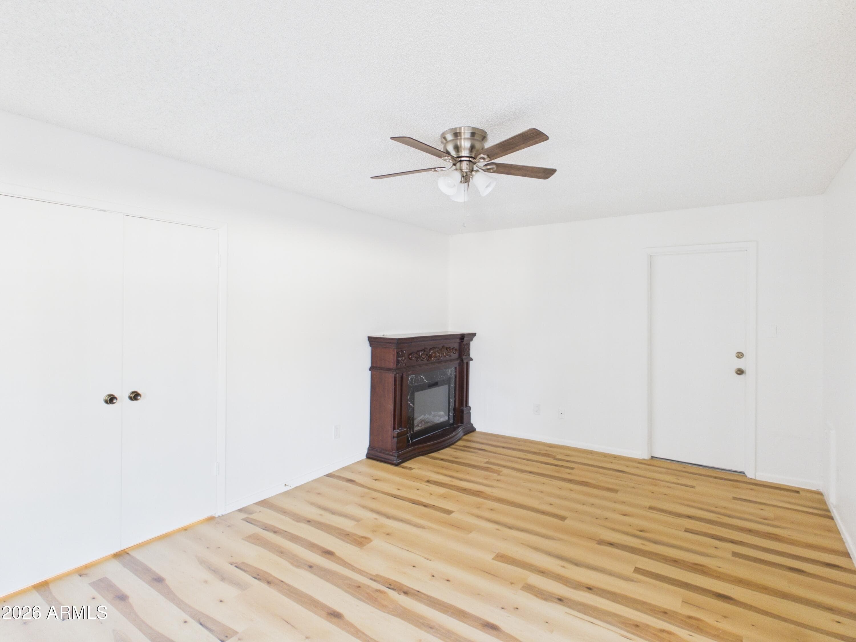 4033 W GRISWOLD Road, Phoenix, AZ 85051 — photo 10 of 45