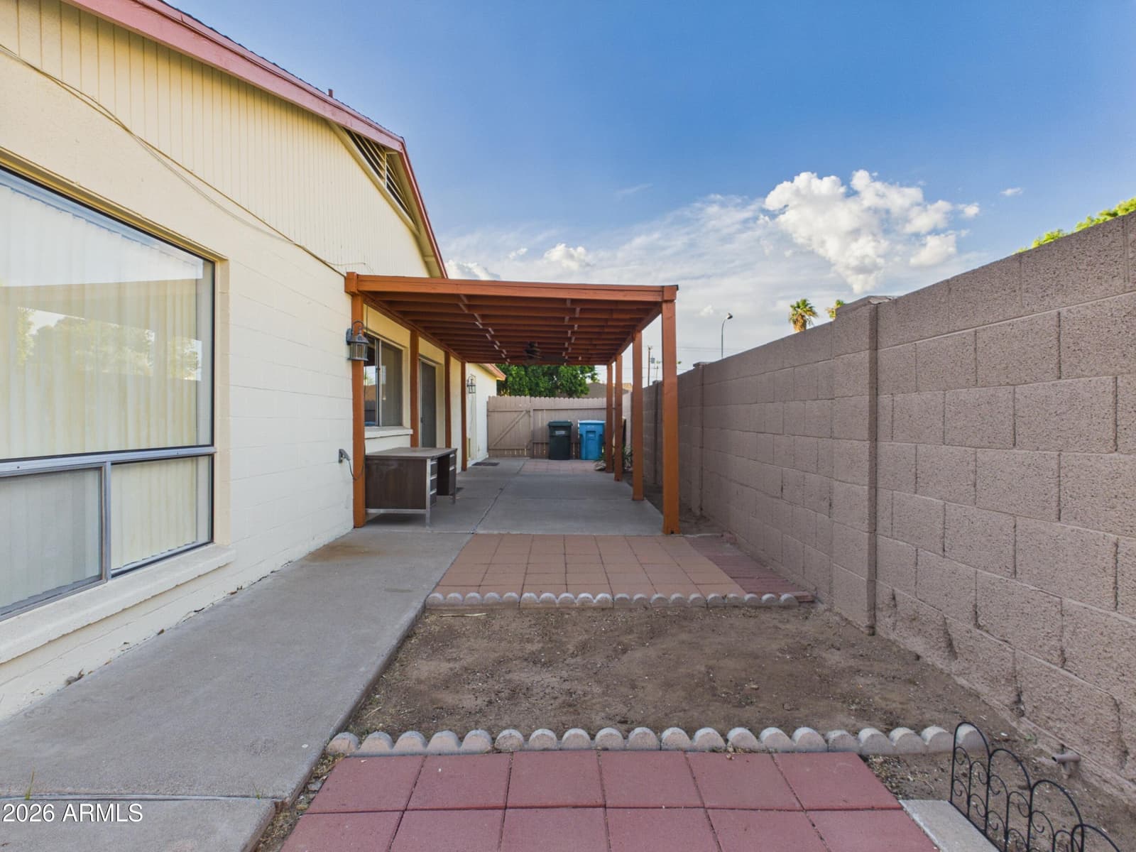 4033 W GRISWOLD Road, Phoenix, AZ 85051 — photo 34 of 45