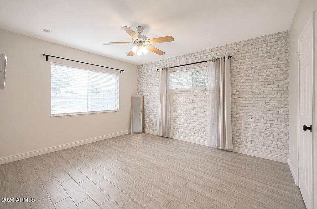 5731 W VISTA Avenue, Glendale, AZ 85301 — photo 6 of 8
