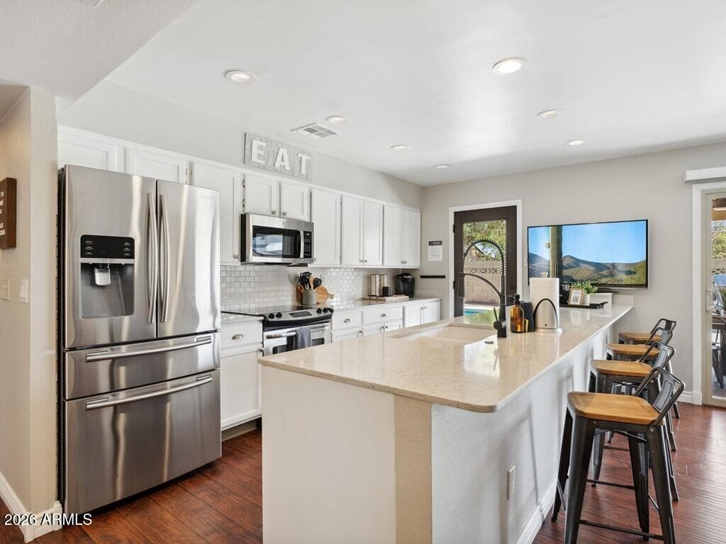 6319 N 82ND Way, Scottsdale, AZ 85250 — photo 11 of 40