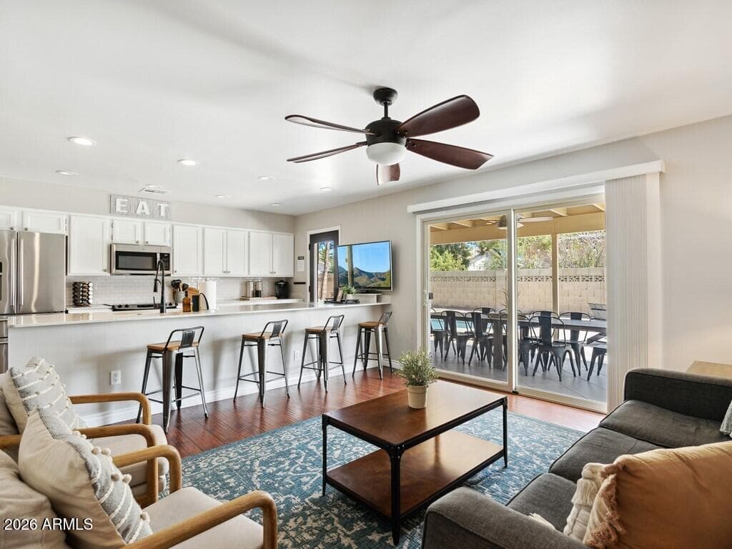 6319 N 82ND Way, Scottsdale, AZ 85250 — photo 14 of 40
