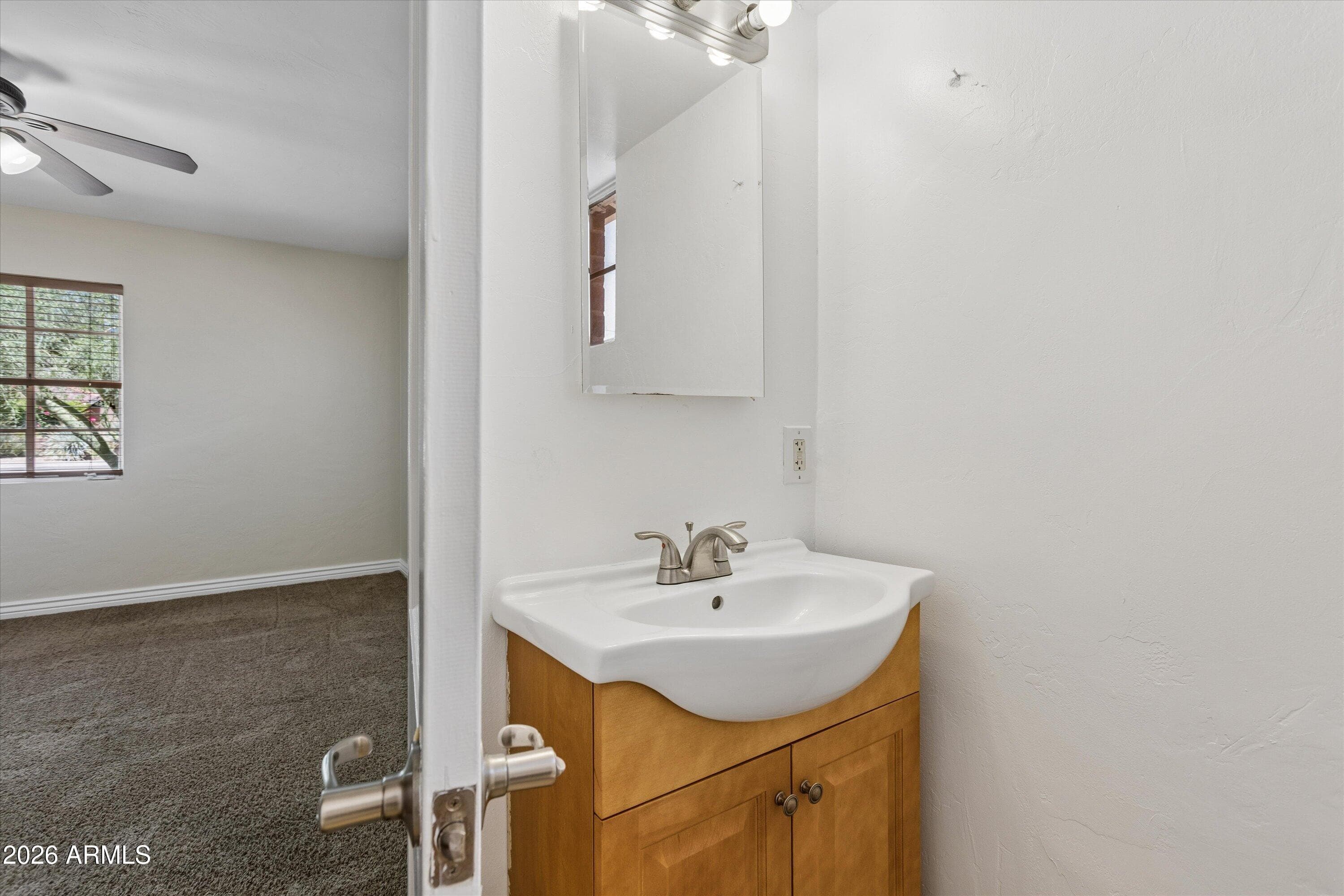 1309 W MARSHALL Avenue, Phoenix, AZ 85013 — photo 23 of 35