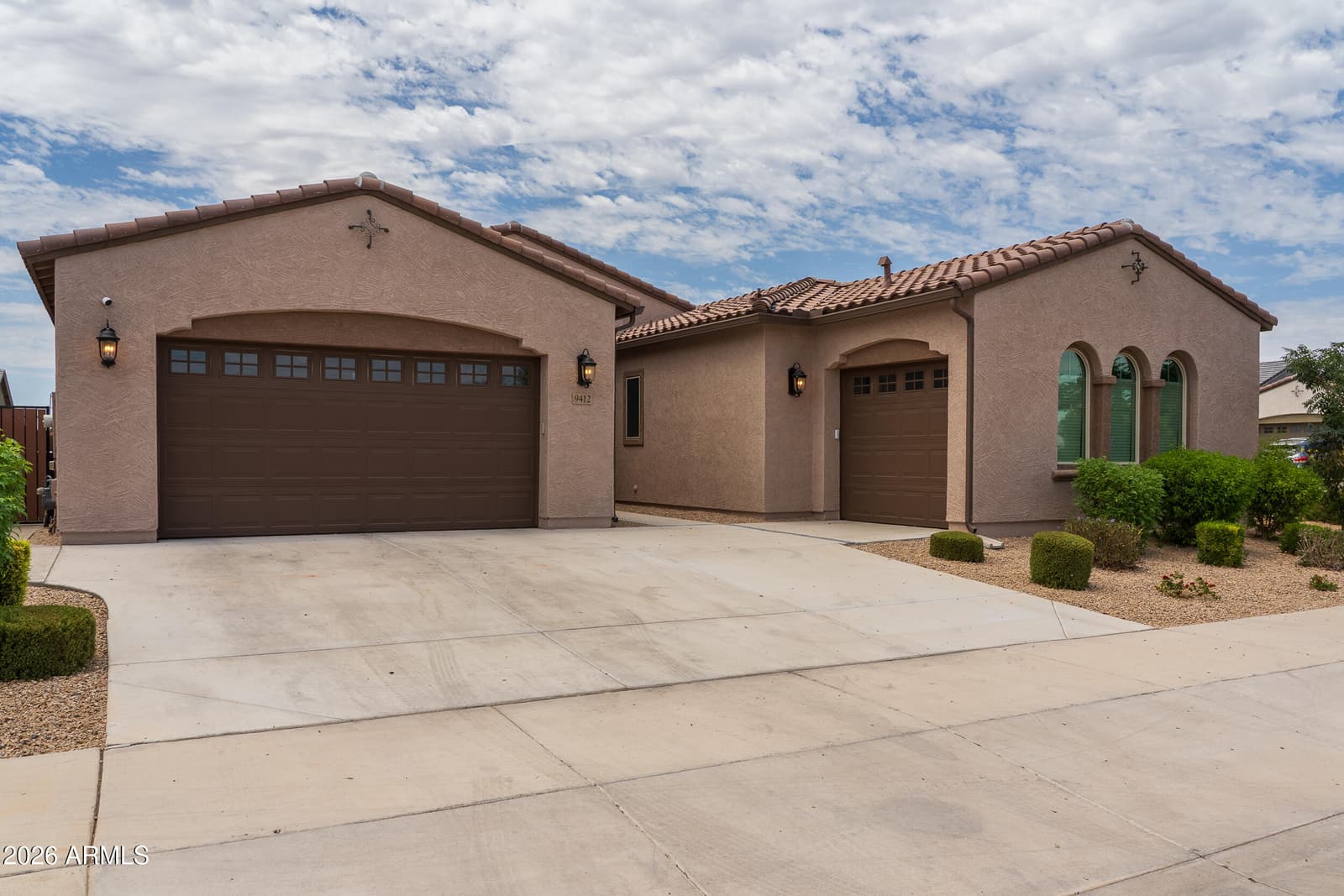 9412 S 41st Drive, Laveen, AZ 85339 — photo 3 of 51
