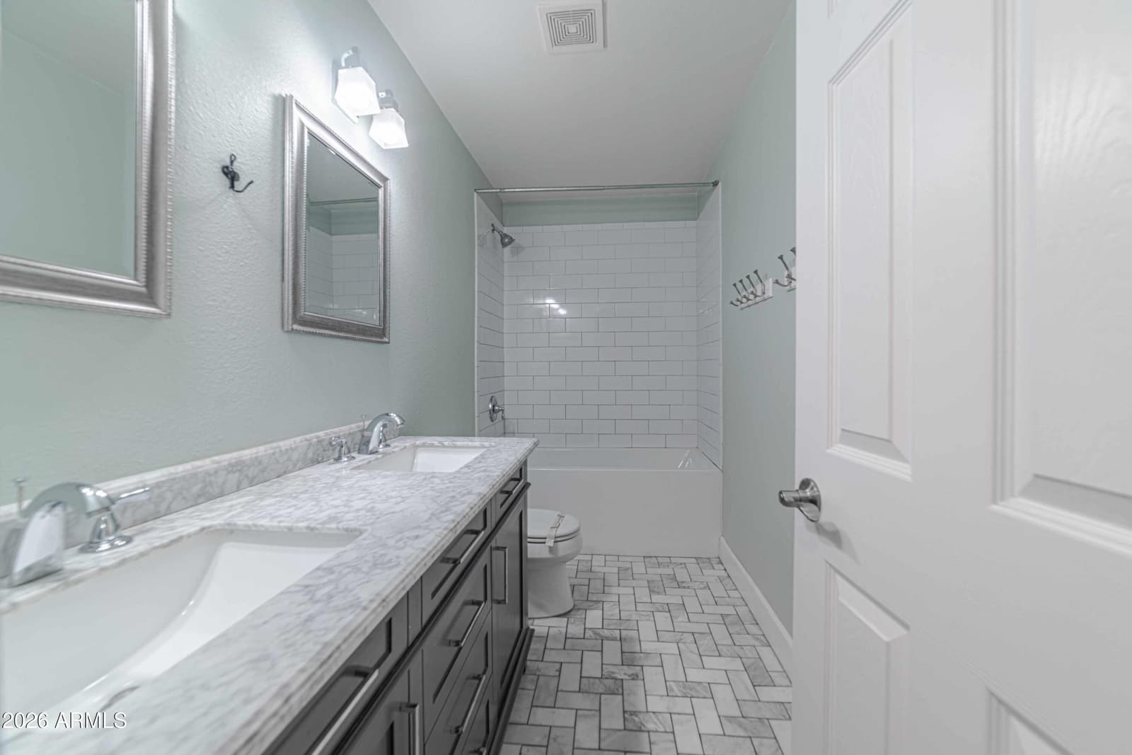 1722 E LA JOLLA Drive, Tempe, AZ 85282 — photo 15 of 25