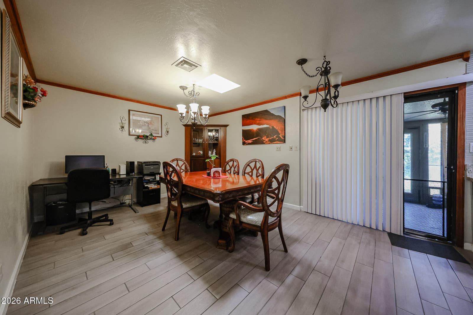 4332 W CLARENDON Avenue, Phoenix, AZ 85031 — photo 11 of 46
