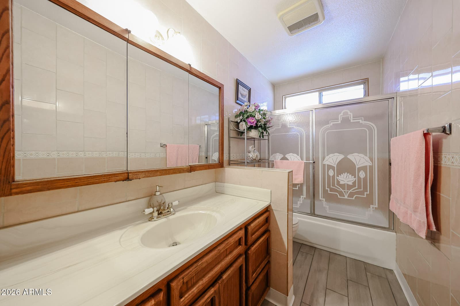 4332 W CLARENDON Avenue, Phoenix, AZ 85031 — photo 18 of 46