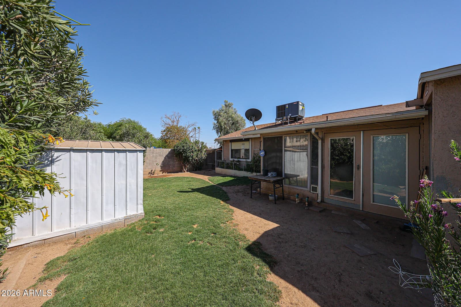 4332 W CLARENDON Avenue, Phoenix, AZ 85031 — photo 35 of 46