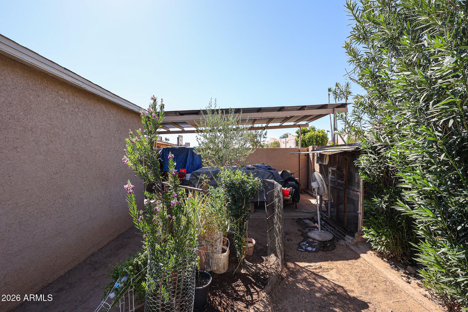 4332 W CLARENDON Avenue, Phoenix, AZ 85031 — photo 40 of 46