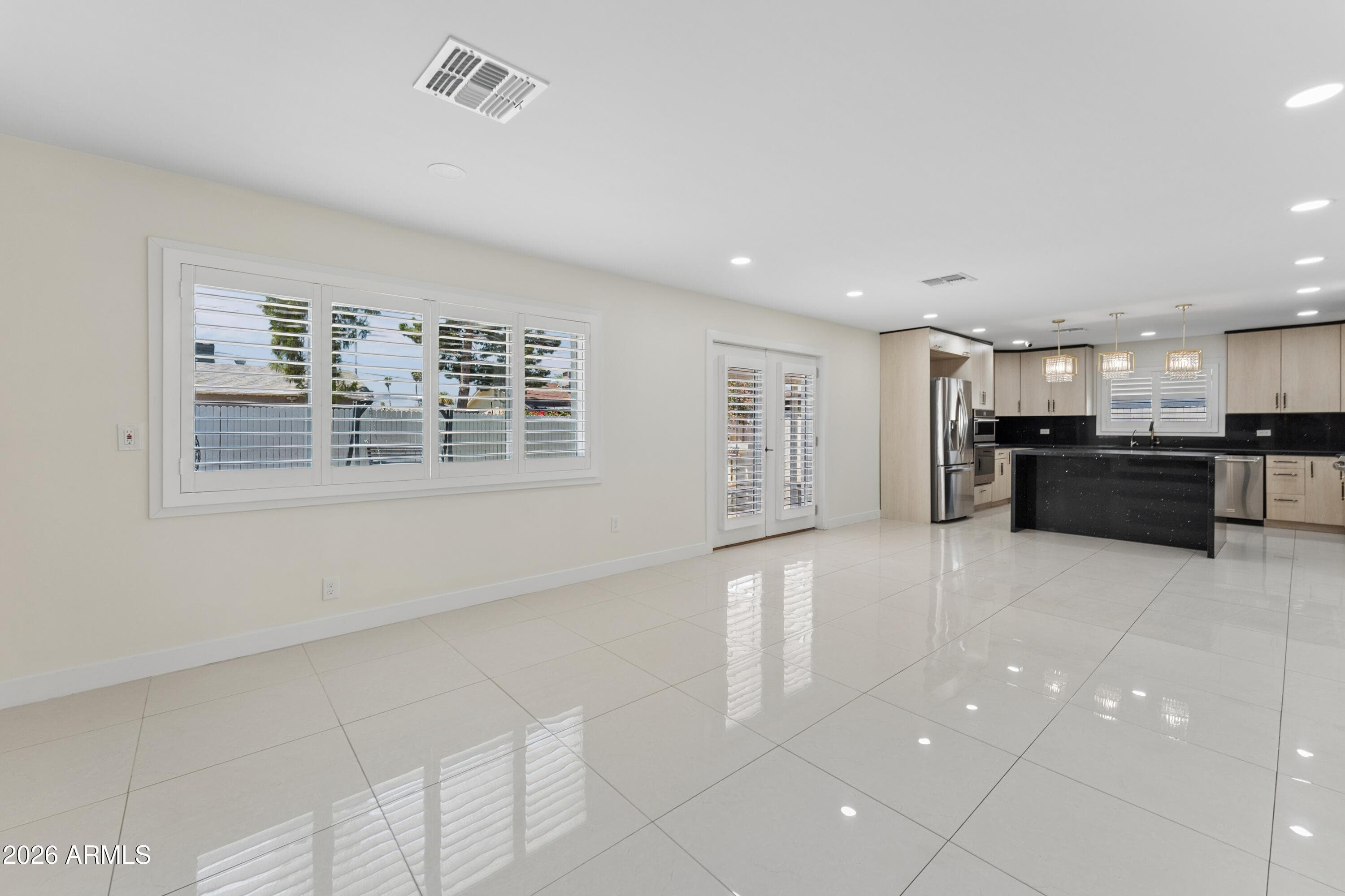 6139 W COLTER Street, Glendale, AZ 85301 — photo 11 of 32