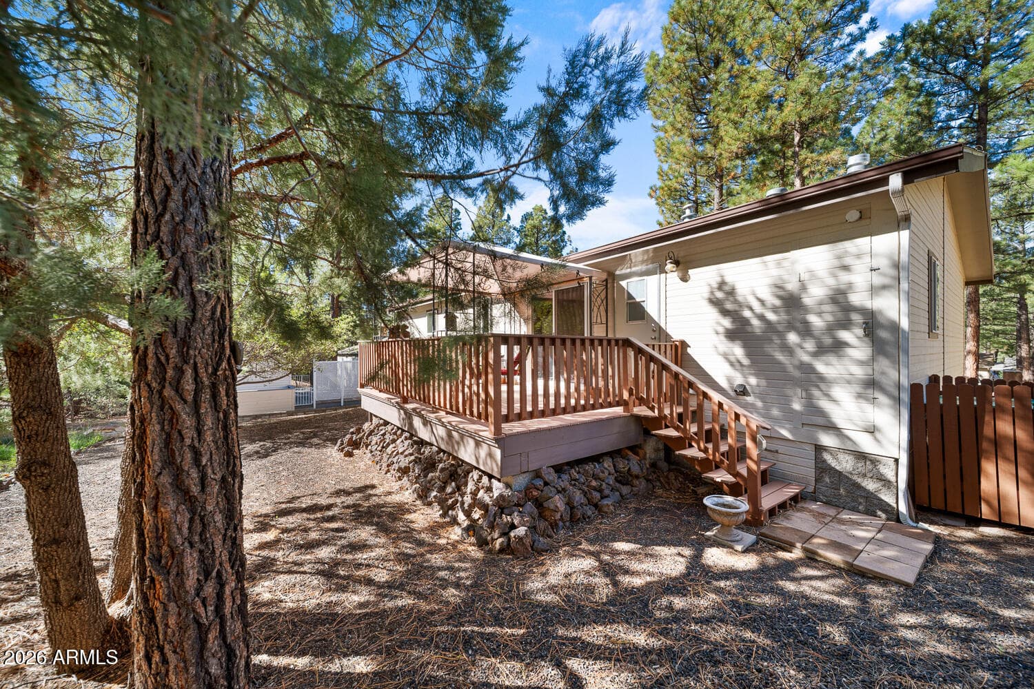 1001 S Cherokee Drive, Show Low, AZ 85901 — photo 6 of 33