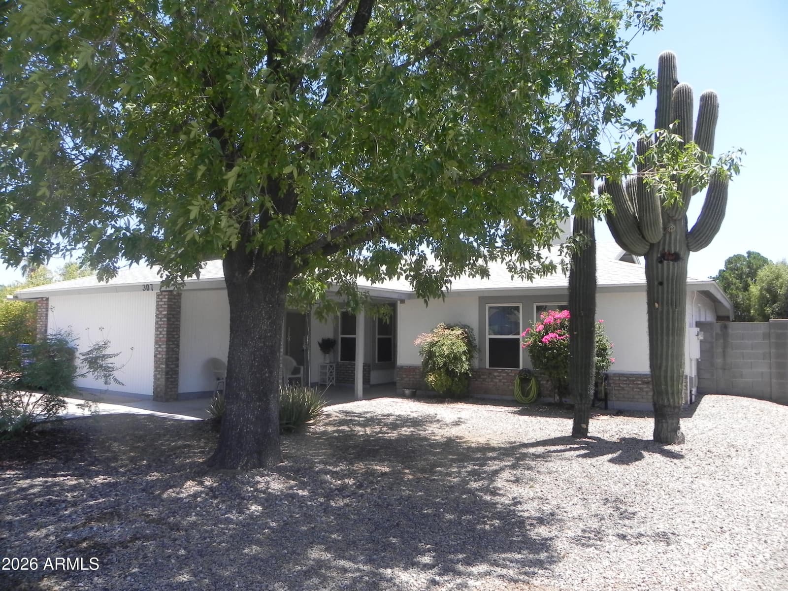 307 W TARO Lane, Phoenix, AZ 85027 — photo 24 of 31