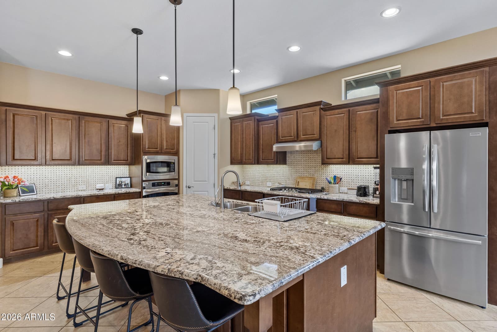 6692 S LYON Drive, Gilbert, AZ 85298 — photo 15 of 41