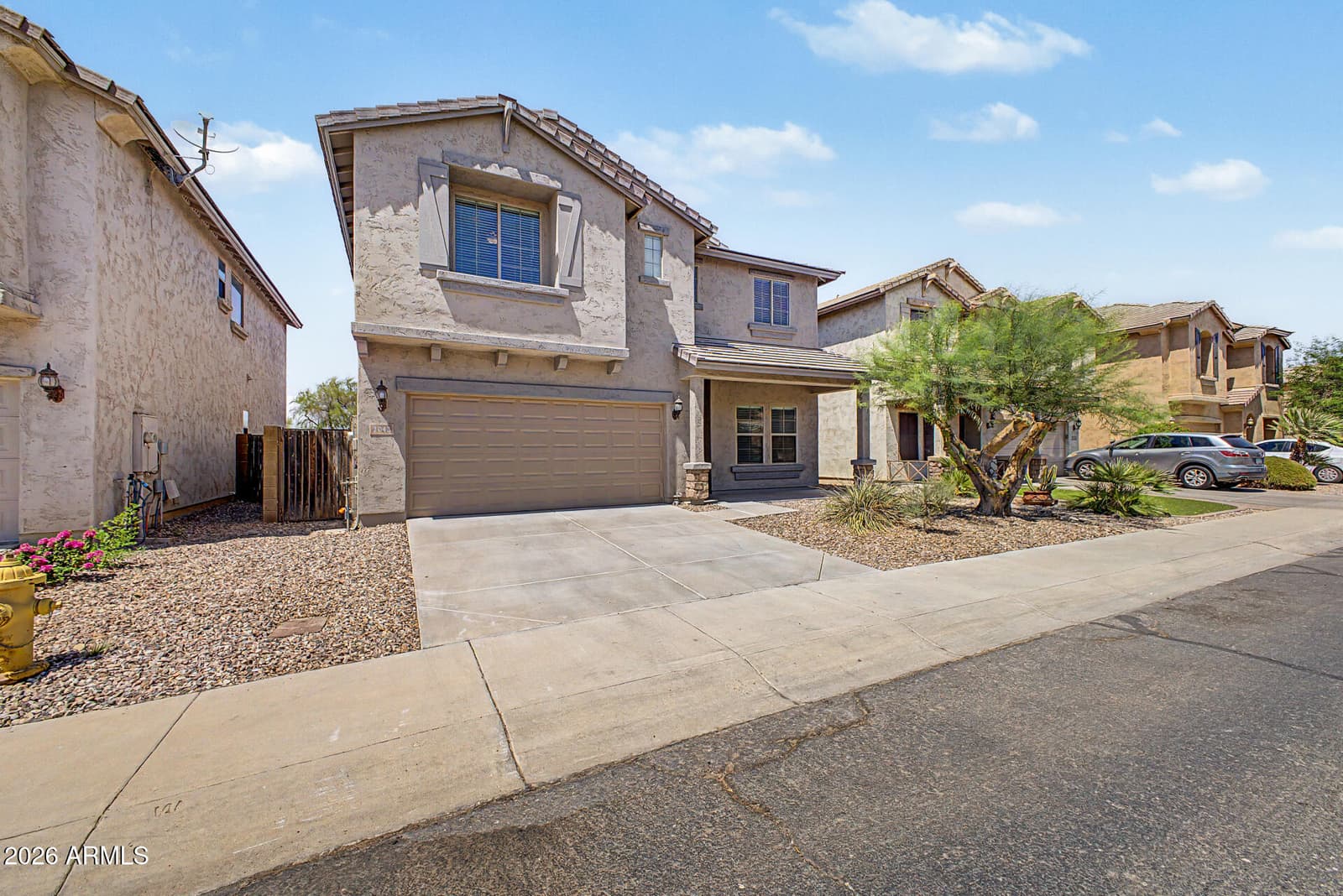 2042 W DAVIS Road, Phoenix, AZ 85023 — photo 3 of 59