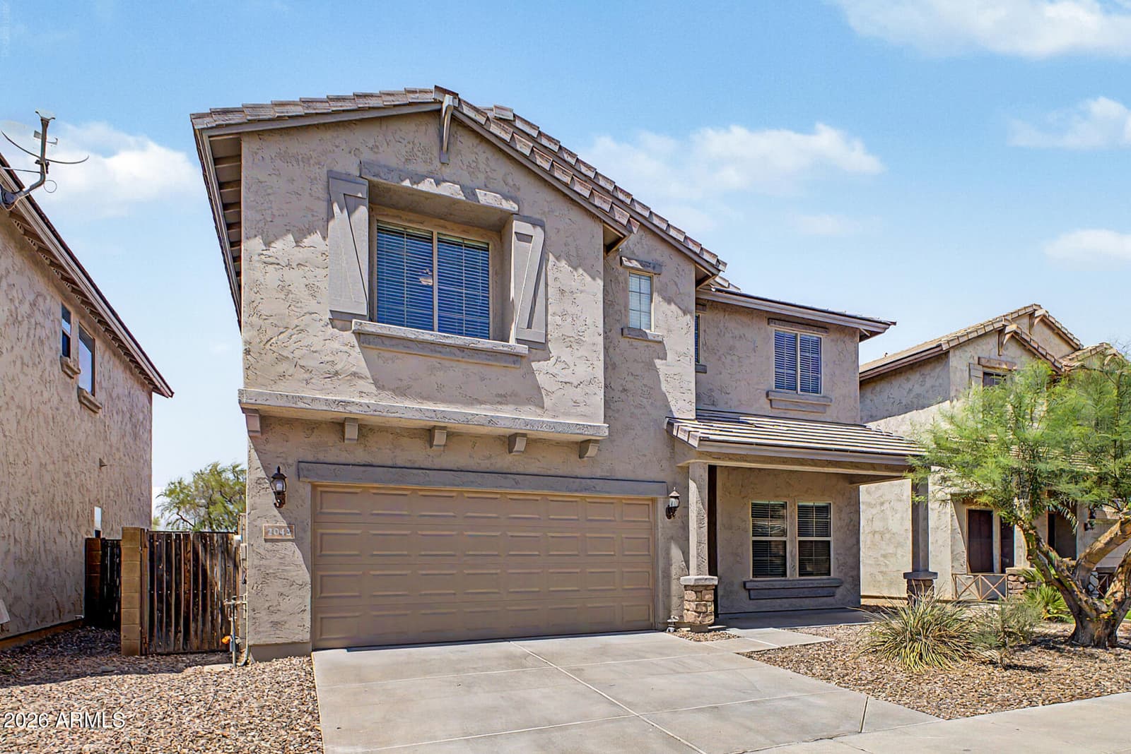 2042 W DAVIS Road, Phoenix, AZ 85023 — photo 4 of 59