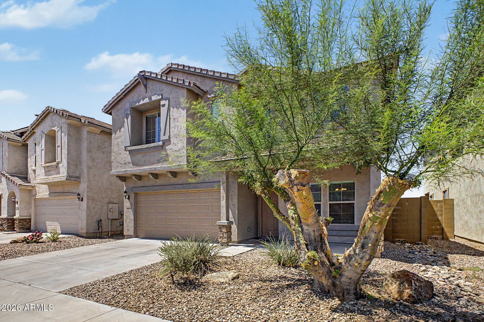 2042 W DAVIS Road, Phoenix, AZ 85023 — photo 6 of 59