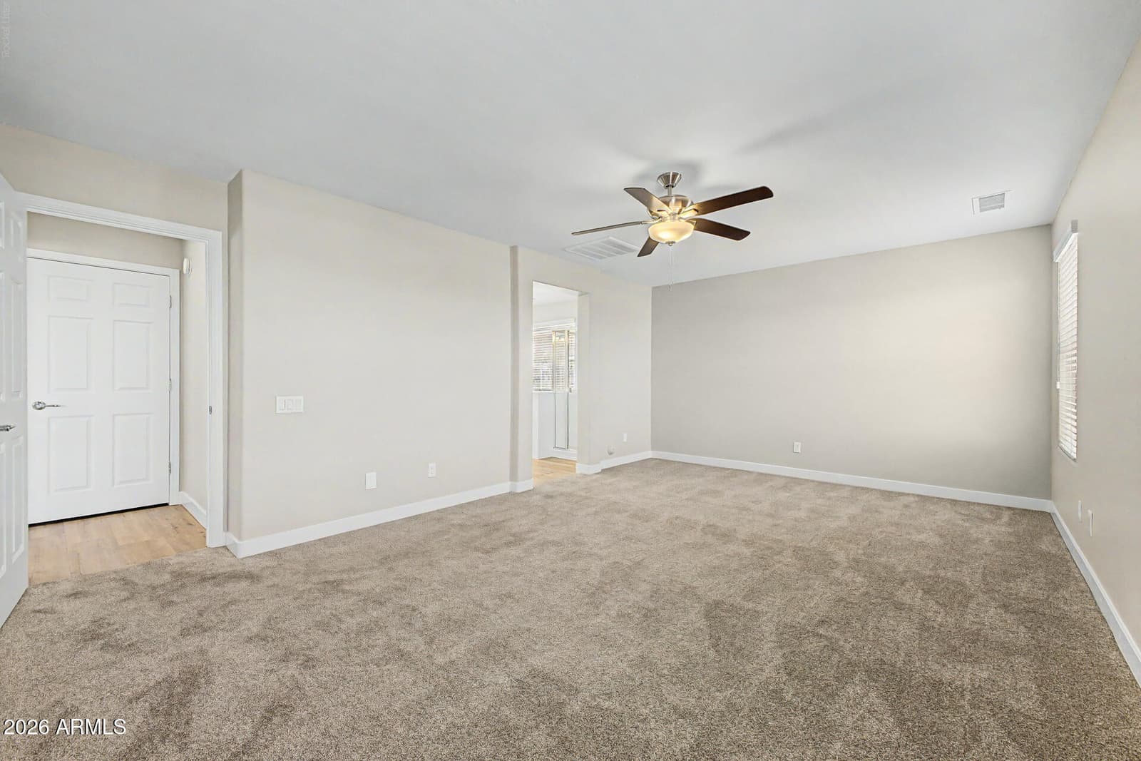 2042 W DAVIS Road, Phoenix, AZ 85023 — photo 27 of 59