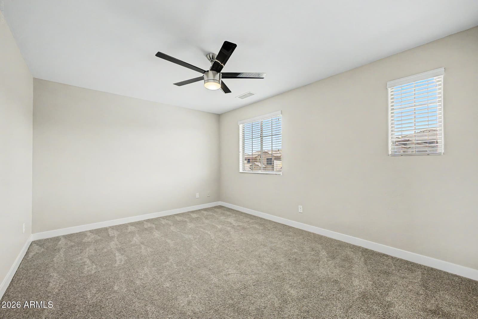 2042 W DAVIS Road, Phoenix, AZ 85023 — photo 33 of 59