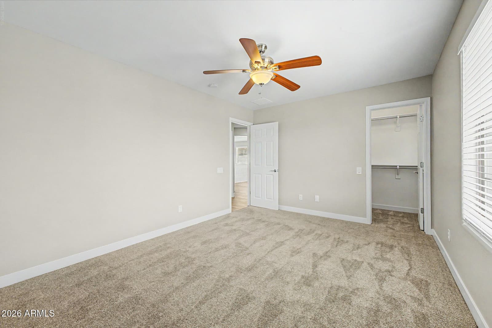 2042 W DAVIS Road, Phoenix, AZ 85023 — photo 37 of 59