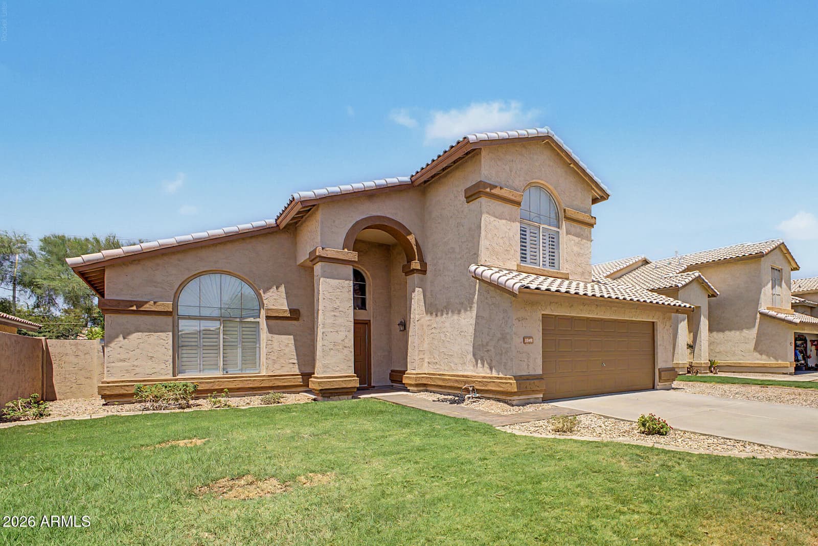 1848 E ASPEN Way, Gilbert, AZ 85234 — photo 4 of 40