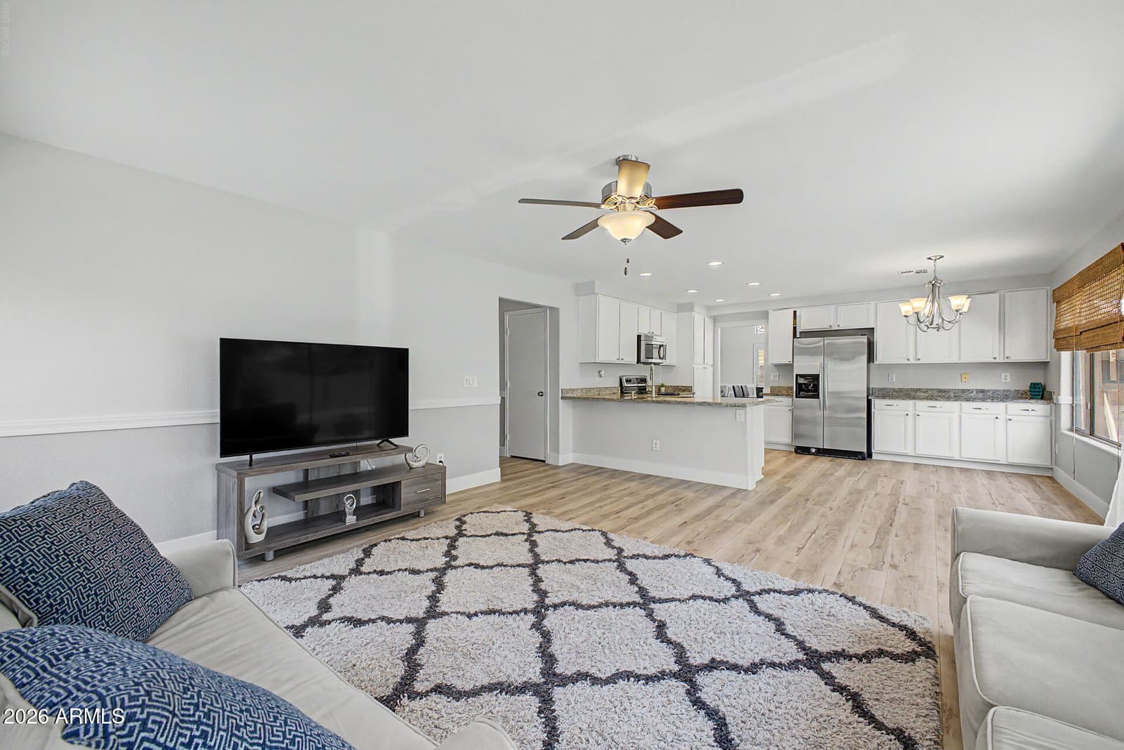 1848 E ASPEN Way, Gilbert, AZ 85234 — photo 14 of 40