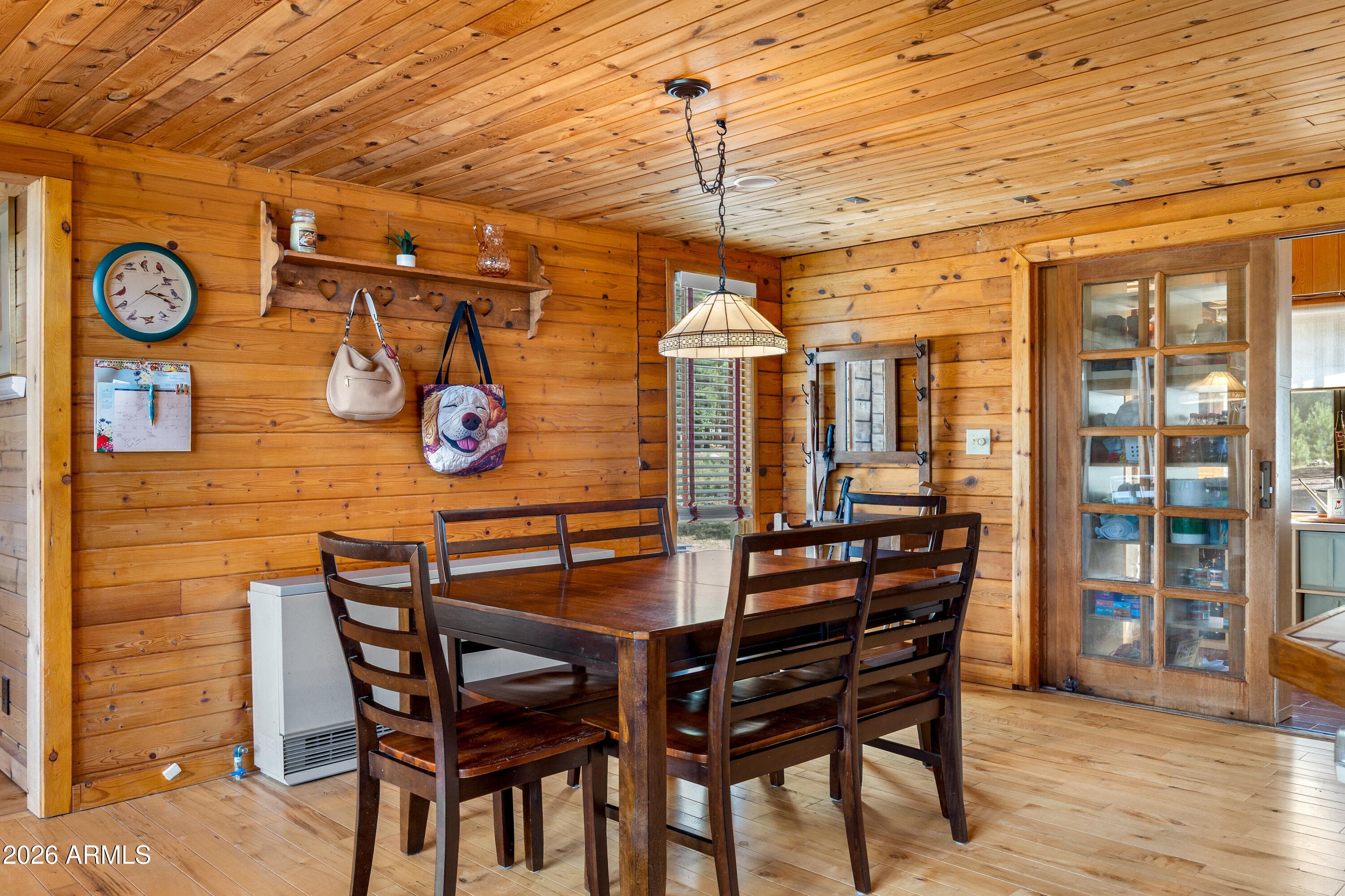 22 COUNTY ROAD 2082, Alpine, AZ 85920 — photo 4 of 38