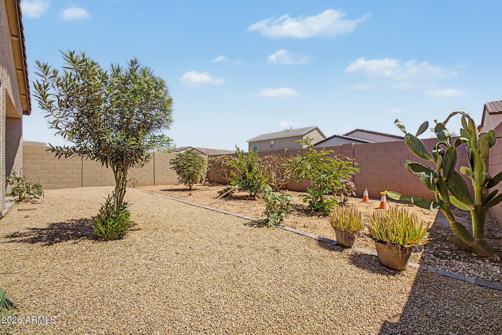 5735 W JONES Avenue, Phoenix, AZ 85043 — photo 23 of 34