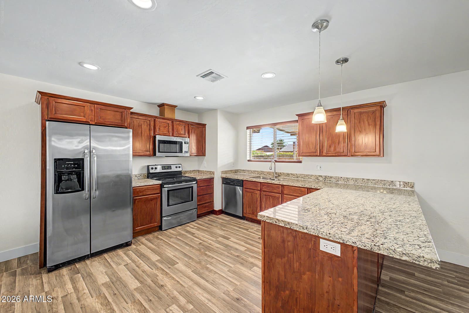3745 W BROWN Street, Phoenix, AZ 85051 — photo 13 of 30