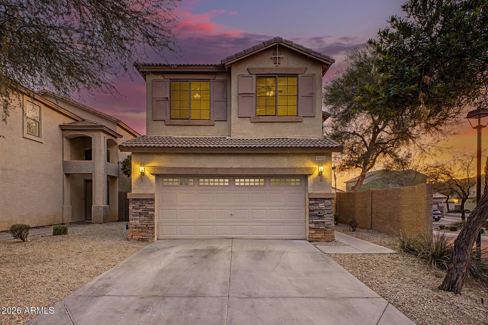 16902 S CEDARWOOD Lane, Phoenix, AZ 85048 — photo 1 of 43