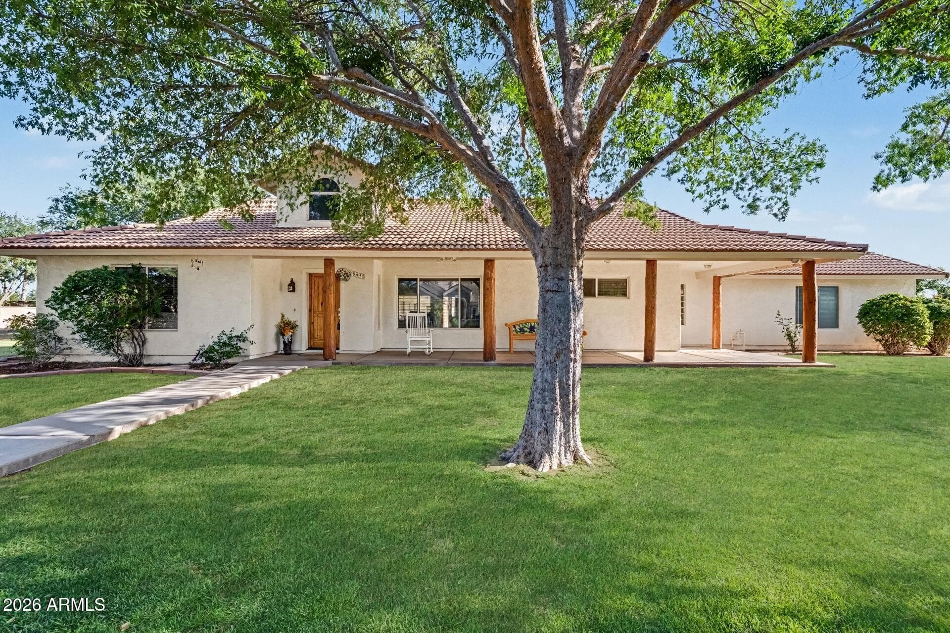 2593 E RIDGEWOOD Lane, Gilbert, AZ 85298 — photo 2 of 23