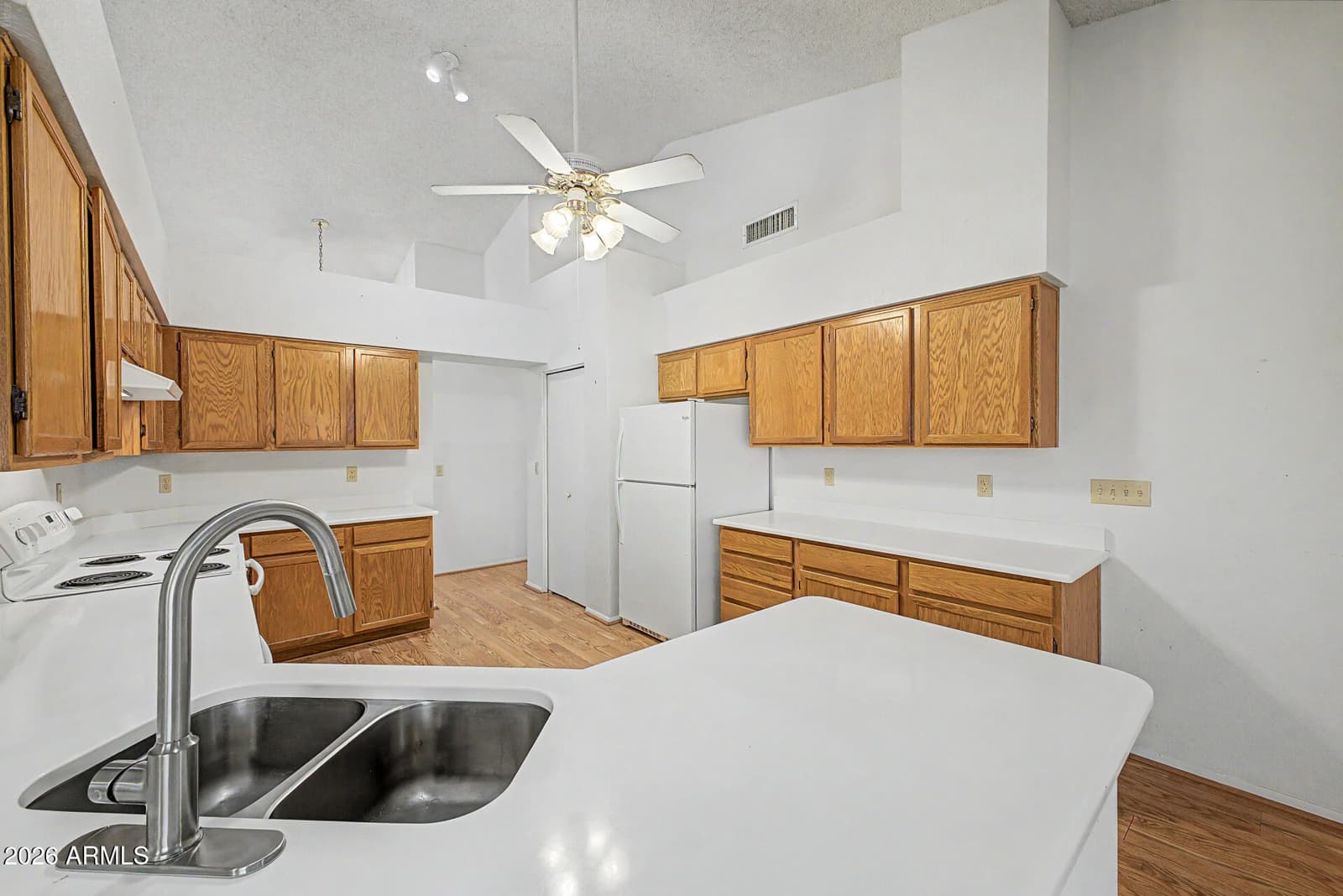 3686 W QUASAR Street, Tucson, AZ 85741 — photo 10 of 36