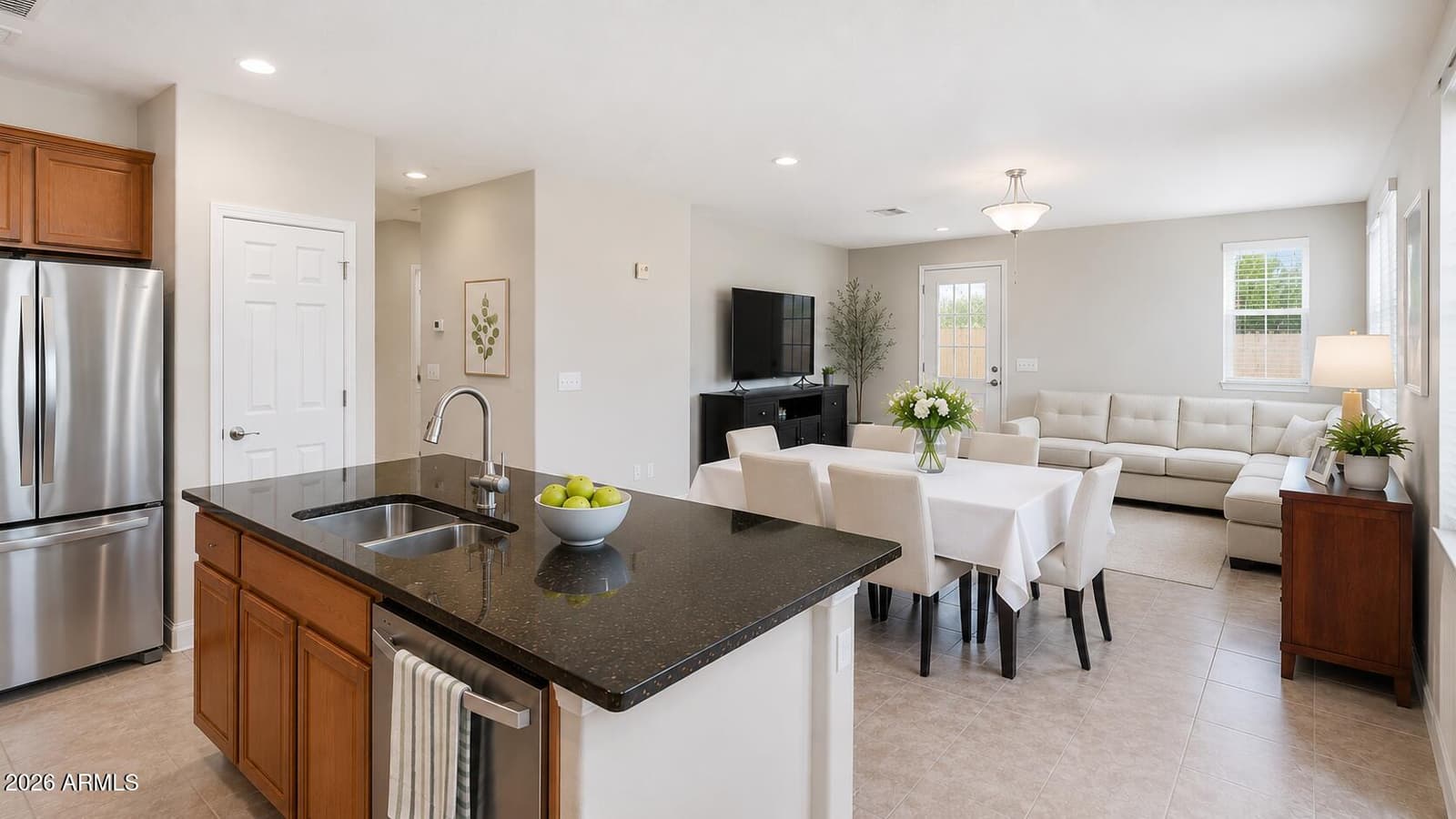 5011 S CARLYLE Drive, Gilbert, AZ 85298 — photo 12 of 44