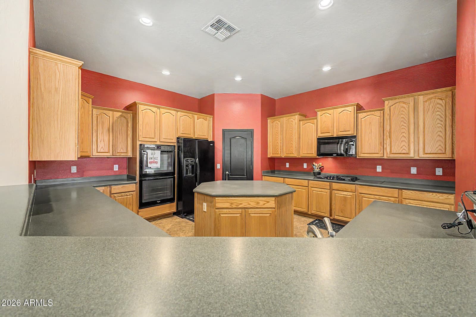 3225 E CARDINAL Court, Chandler, AZ 85286 — photo 18 of 49