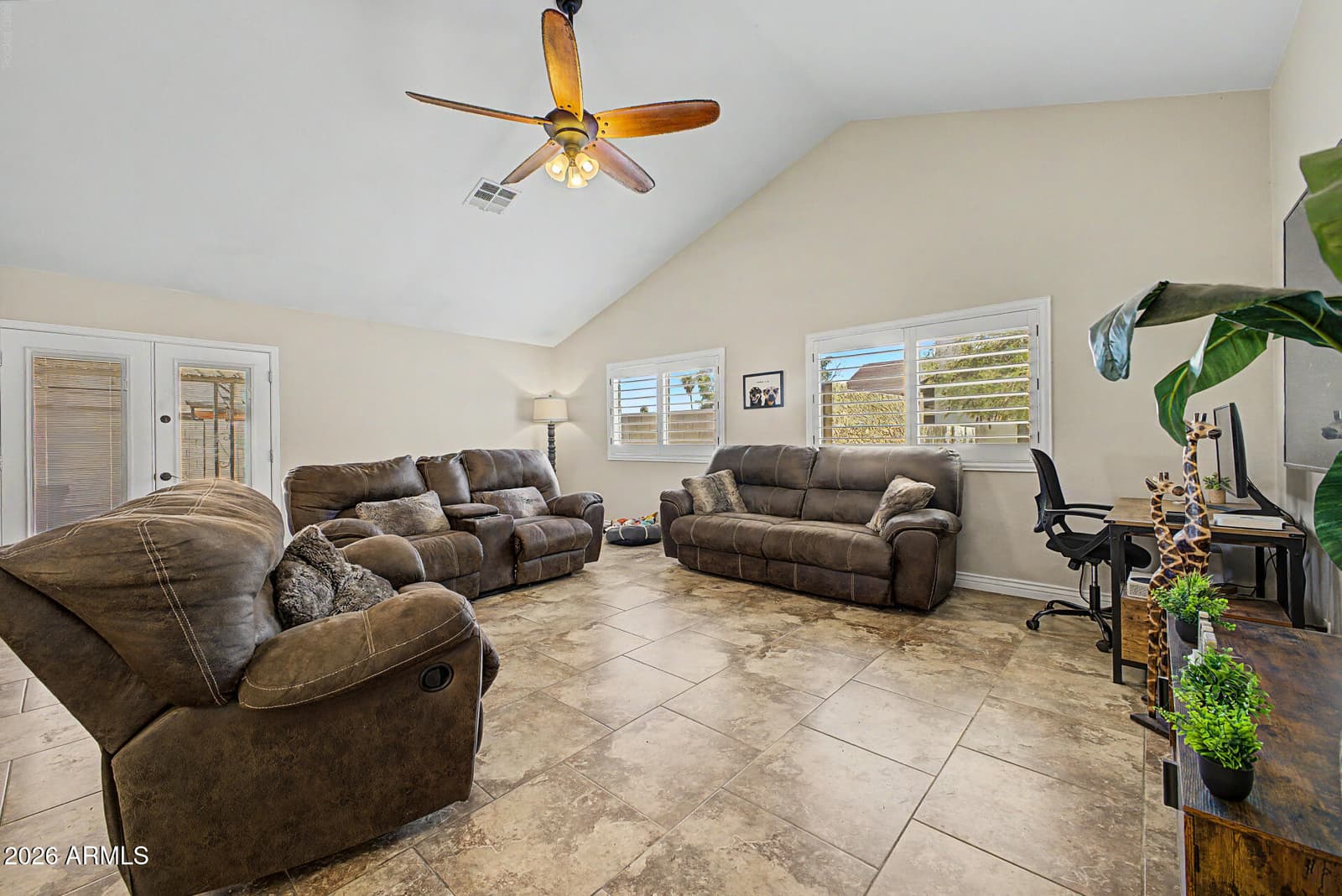 11915 N 79TH Avenue, Peoria, AZ 85345 — photo 11 of 33