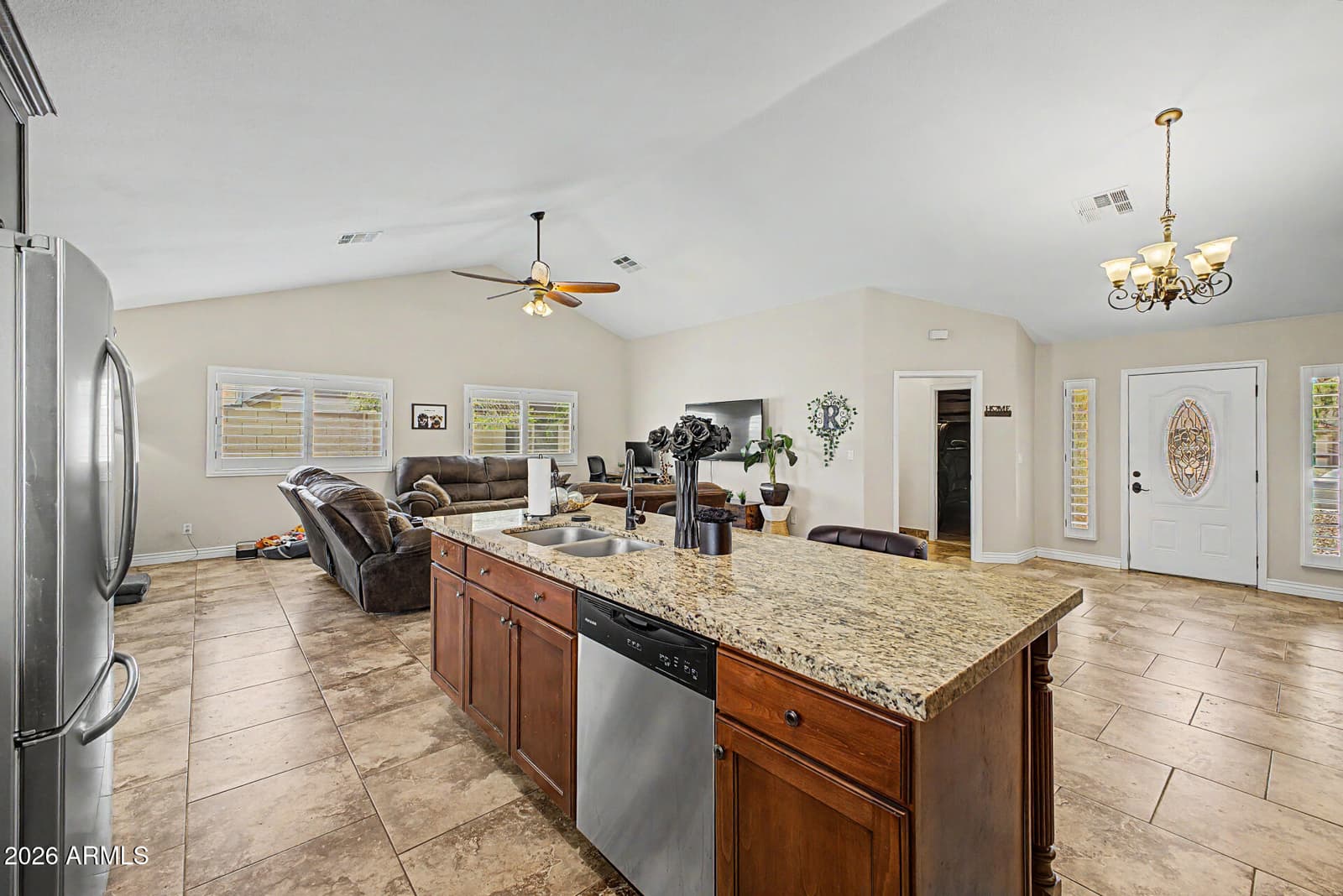 11915 N 79TH Avenue, Peoria, AZ 85345 — photo 17 of 33