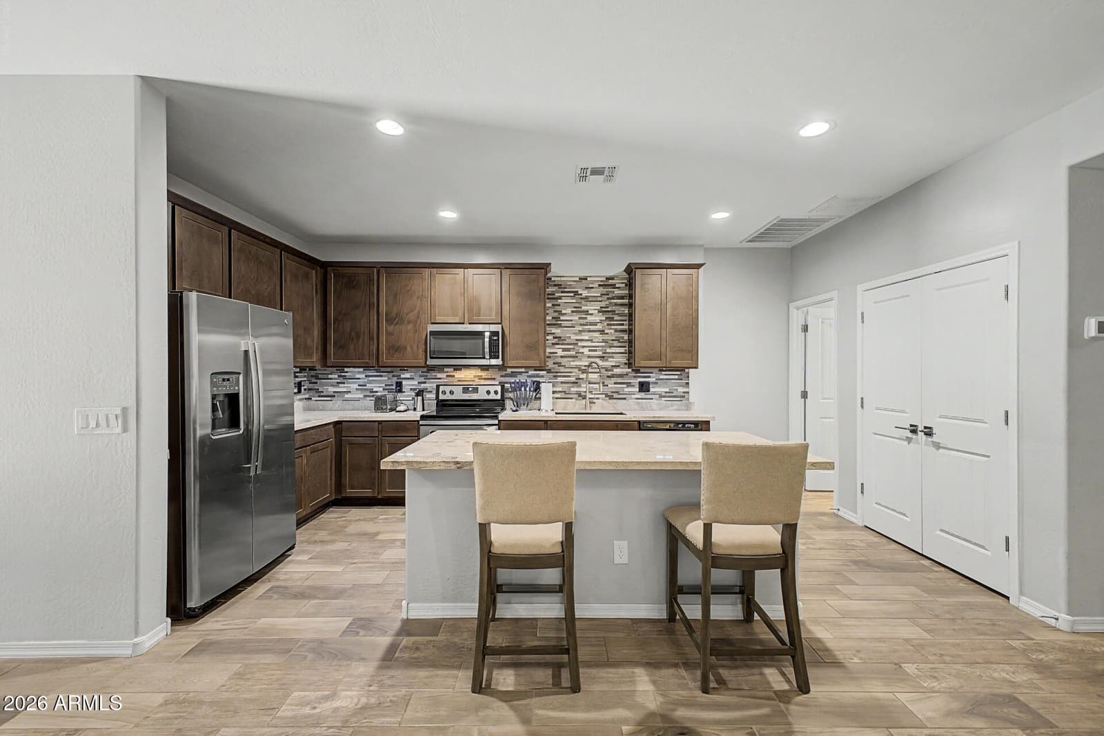 7518 S 28TH Place, Phoenix, AZ 85042 — photo 5 of 19