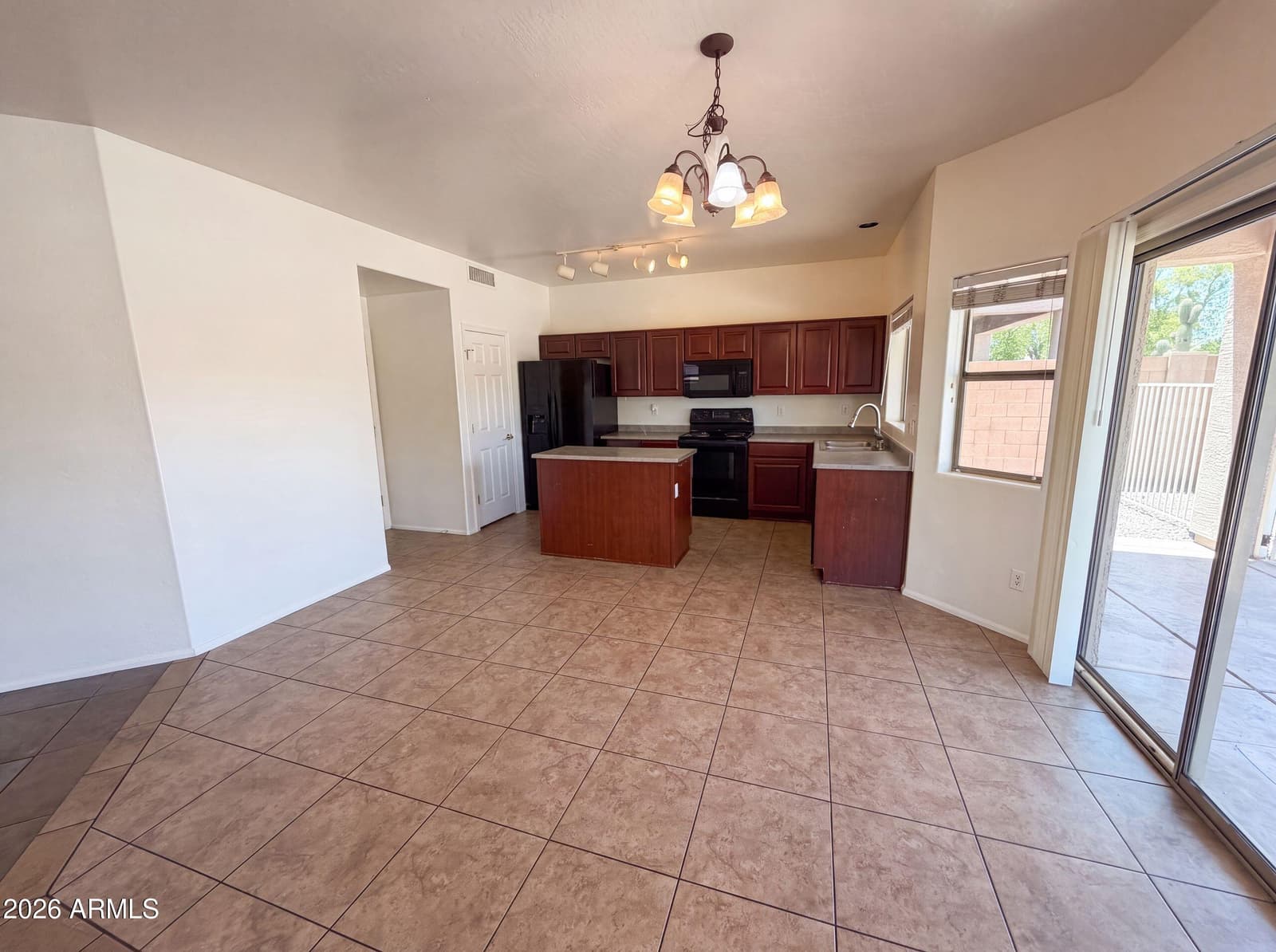 17268 W ELAINE Drive, Goodyear, AZ 85338 — photo 6 of 34