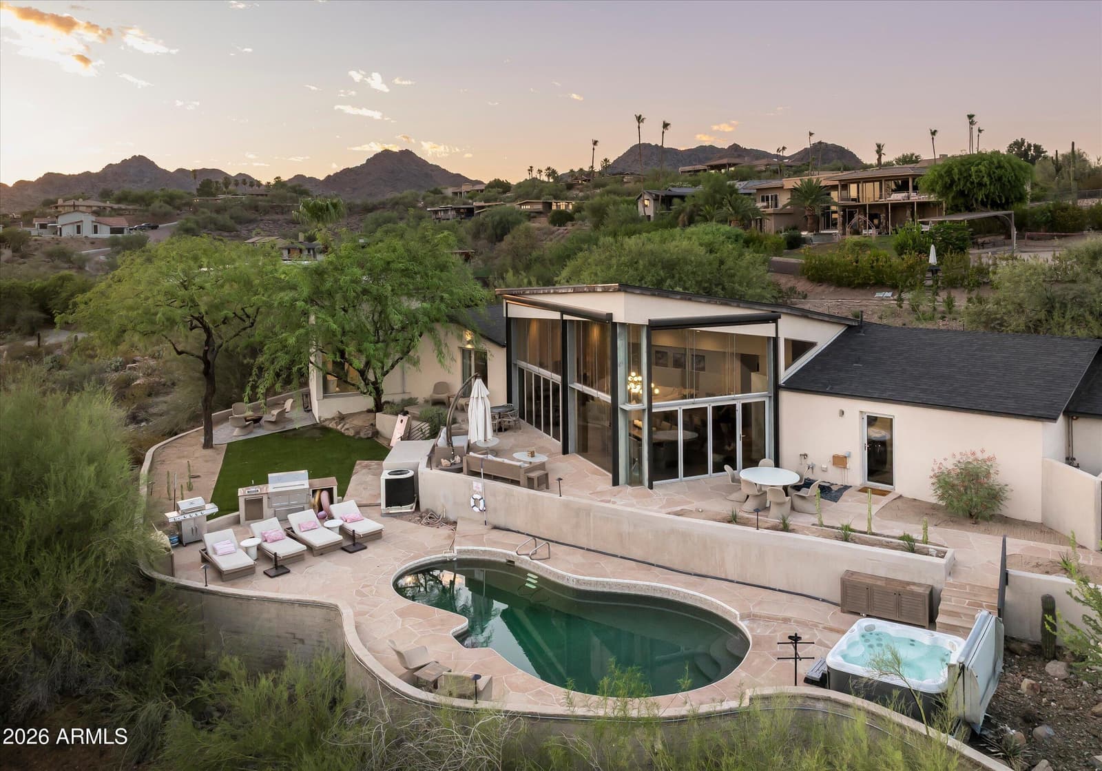 4330 E MCDONALD Drive, Paradise Valley, AZ 85253 — photo 1 of 39
