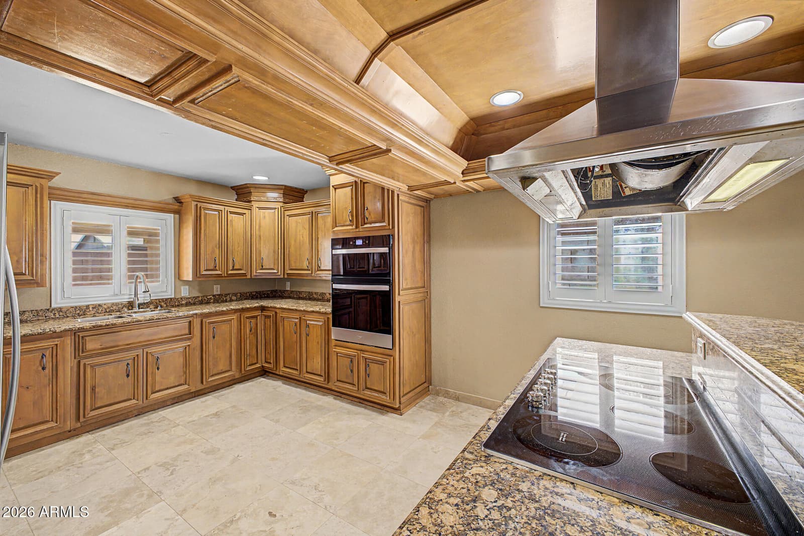 7244 W Sunnyslope Lane, Peoria, AZ 85345 — photo 10 of 23