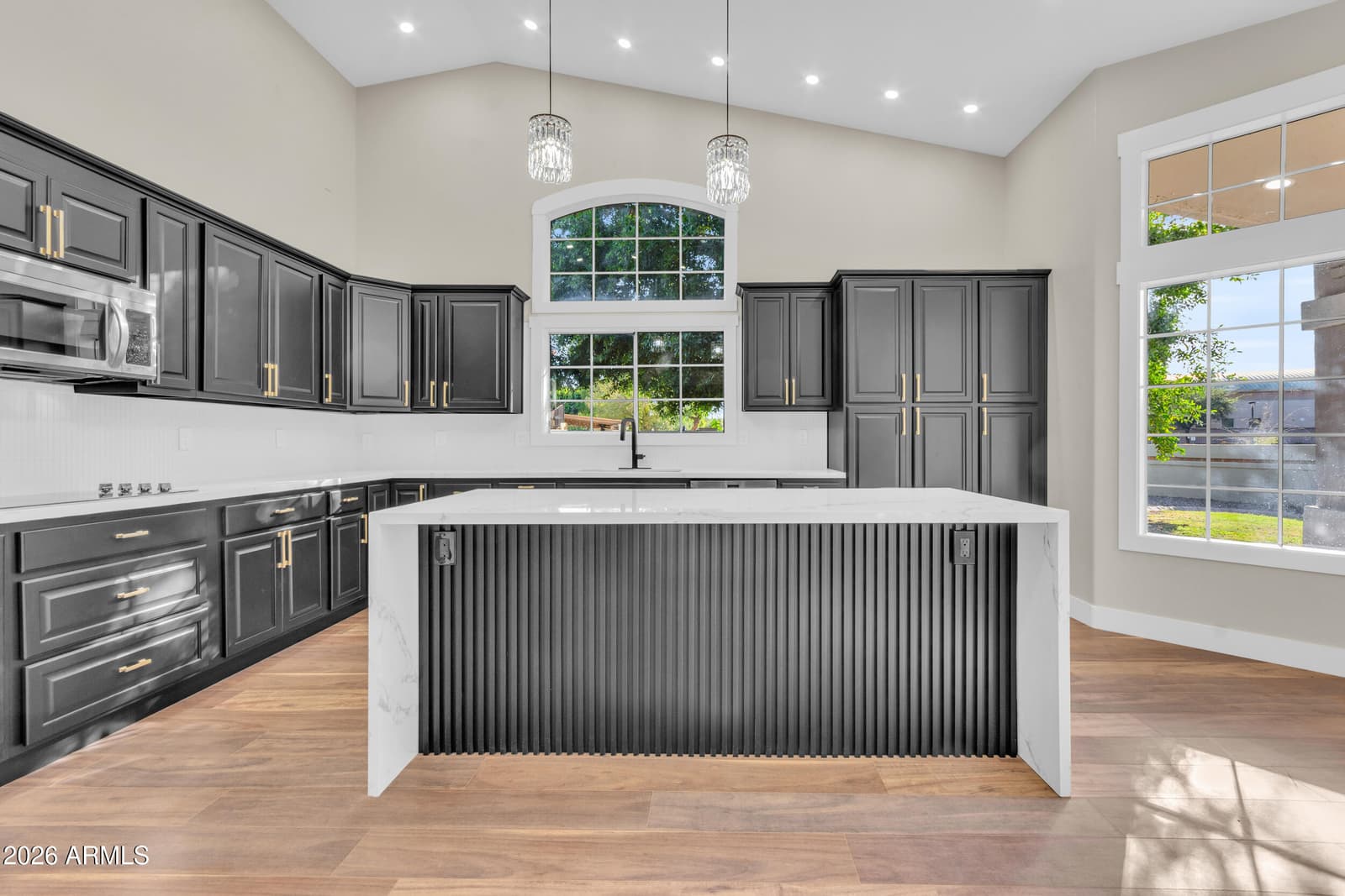 21072 N 61st Drive, Glendale, AZ 85308 — photo 13 of 77