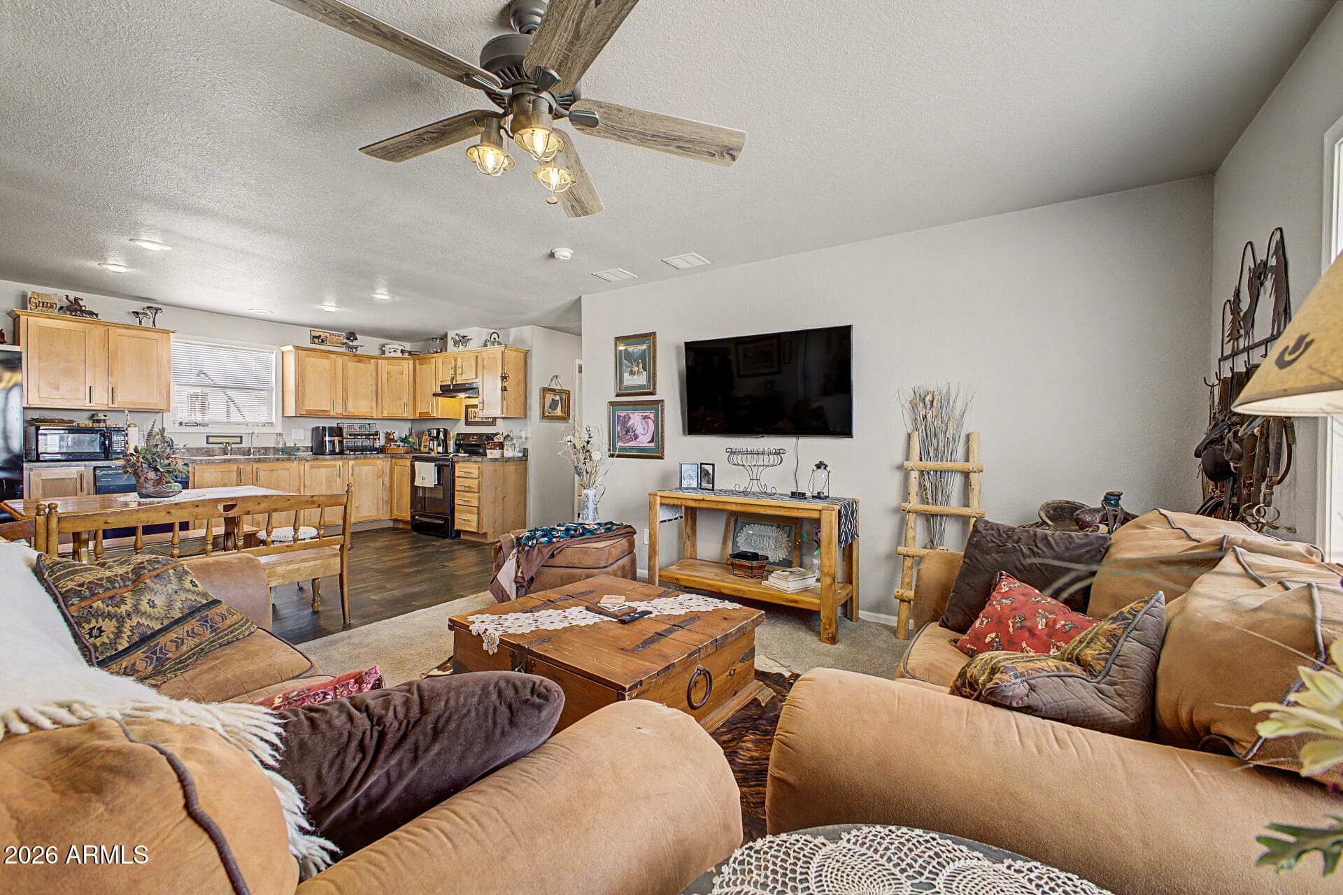 11873 N REED Road, Florence, AZ 85132 — photo 10 of 43