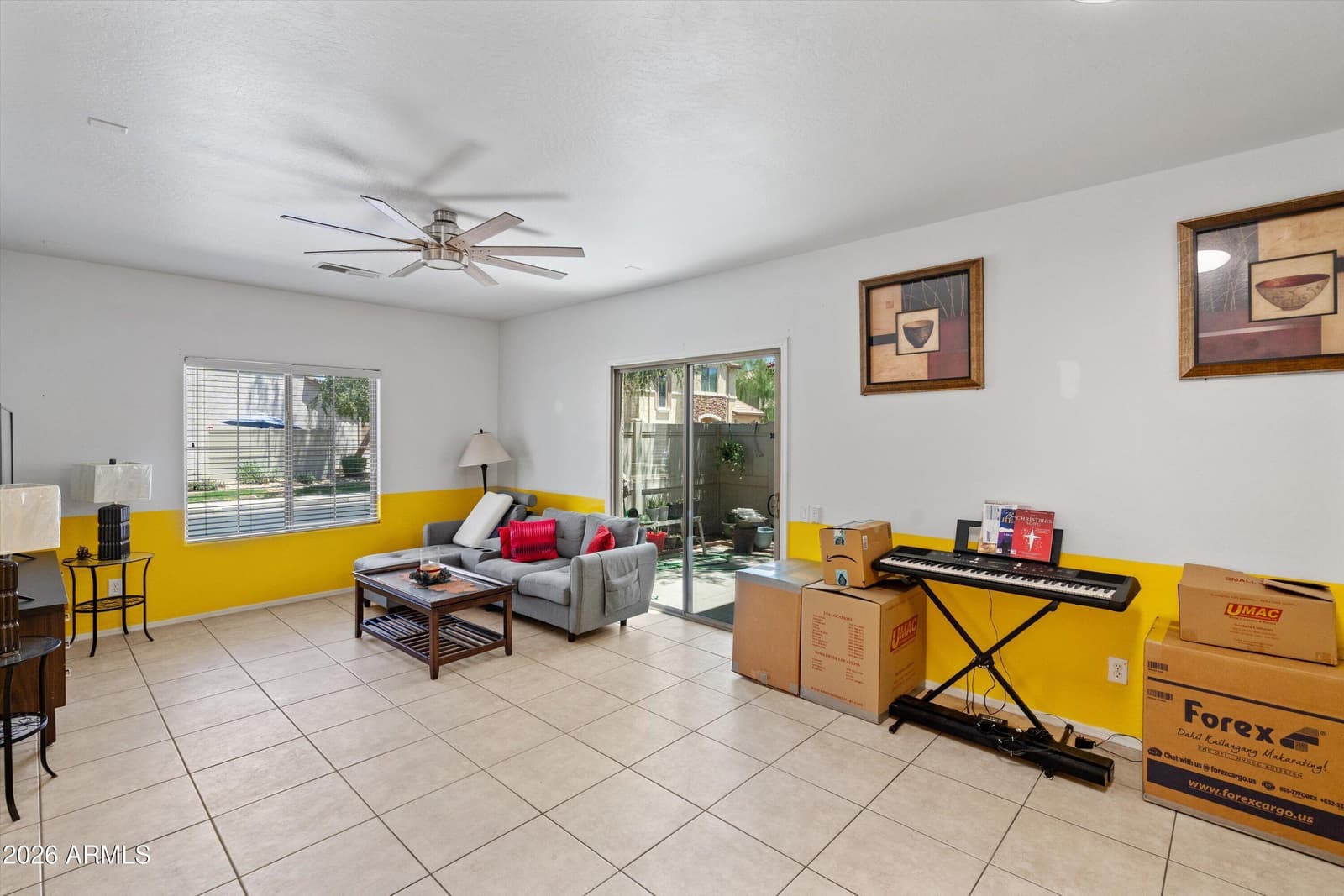 8415 W VERNON Avenue, Phoenix, AZ 85037 — photo 5 of 30