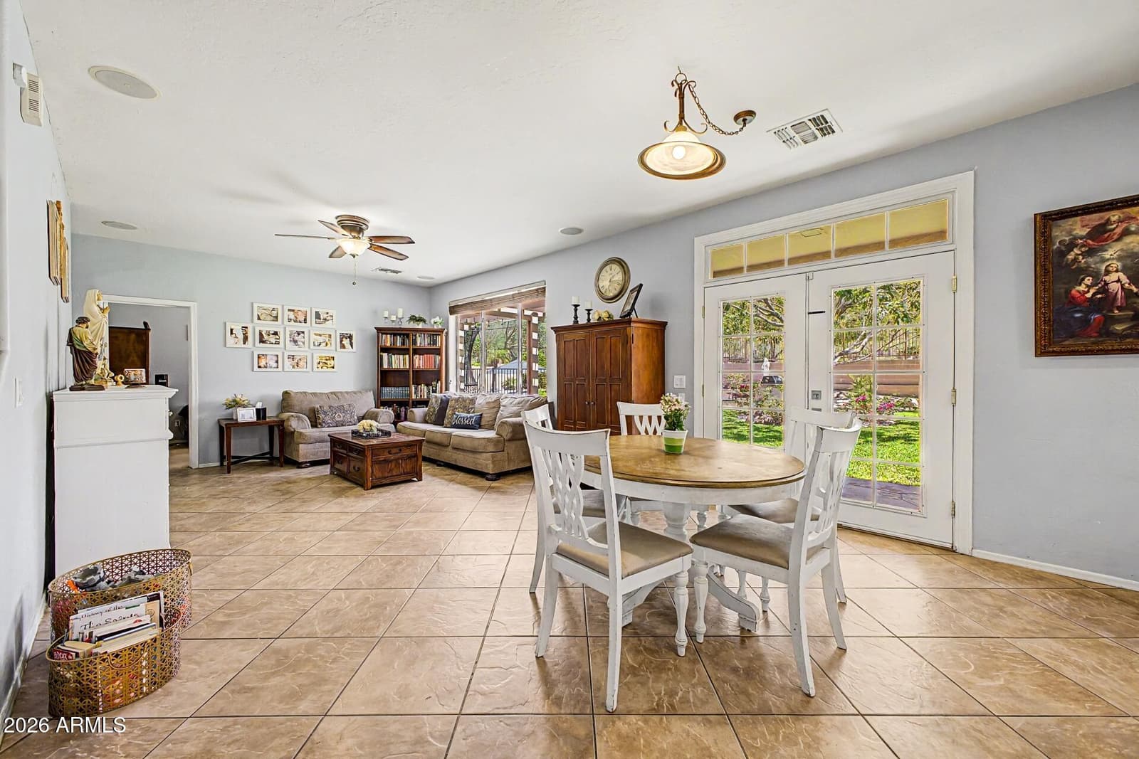 1829 E BEVERLY Road, Phoenix, AZ 85042 — photo 10 of 45